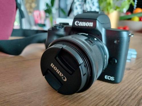 Canon eos m50, 15-45mm objectief en toebehoren, Audio, Tv en Foto, Fotocamera's Digitaal, Zo goed als nieuw, Canon, Ophalen of Verzenden
