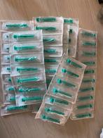 Ongeveer 100 spuitjes van 2ml geschikt voor hobby, Ophalen of Verzenden, Nieuw
