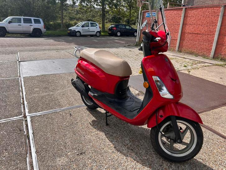Sym fiddle 2 45km zeer nette staat, Fietsen en Brommers, Scooters | SYM, Zo goed als nieuw, Fiddle, Maximaal 45 km/u, Ophalen of Verzenden