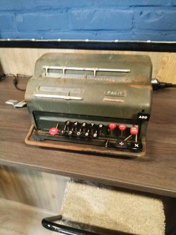 Vintage Facit Blikman & Sartorius Rekenmachine beschikbaar voor biedingen