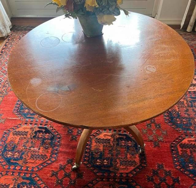Antieke Ronde Tafel met Wieltjes, Antiek en Kunst, Antiek | Meubels | Tafels, Ophalen