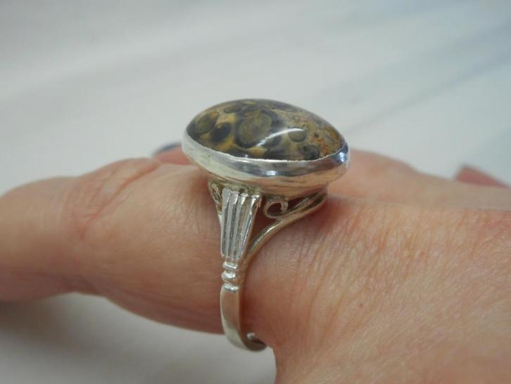 Zilveren verstelbare ring met landschapsjaspis nr.975, Sieraden, Tassen en Uiterlijk, Ringen, Zo goed als nieuw, Dame, 19 tot 20