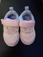 Nieuwe baby gympjes maat 19, Kinderen en Baby's, Babykleding | Schoentjes en Sokjes, Schoentjes, Meisje, Nieuw, Ophalen of Verzenden