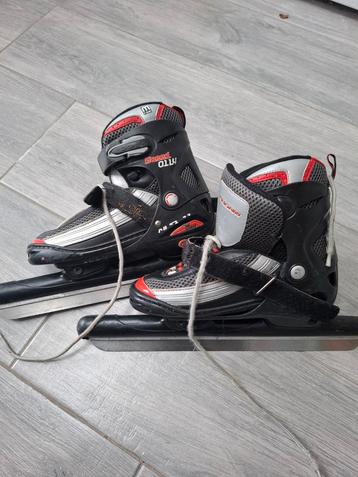 Verstelbare kinderschaatsen maat 34-37 beschikbaar voor biedingen