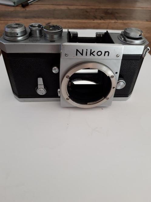 Vintage NIKON F body zonder zoeker (1963), Audio, Tv en Foto, Fotocamera's Analoog, Gebruikt, Spiegelreflex, Nikon, Ophalen of Verzenden