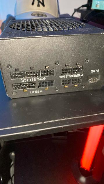Corsair RM750 Voeding - Zonder Moederbord Kabel beschikbaar voor biedingen