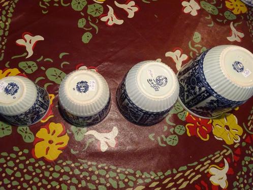 4 Villerpy en Boch Sietbloempotten., Antiek en Kunst, Curiosa en Brocante, Ophalen of Verzenden