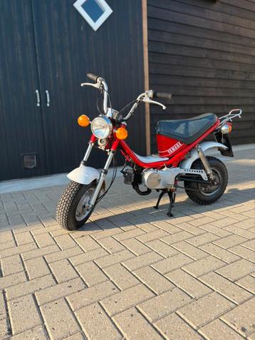 Yamaha brommer uit 1973 – Klassieker in goede staat (49cc) beschikbaar voor biedingen