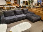Nieuwe hoekbank zwarte velourse stof 300x175cm €750, Huis en Inrichting, Woonaccessoires | Overige, Ophalen, ., Nieuw, .