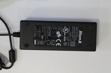 Trek BionX accu lader 26v 3.45A met lichtpoort beschikbaar voor biedingen