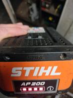 Stihl AP 200 Accu defect, Doe-het-zelf en Verbouw, Gereedschap | Machine-onderdelen en Toebehoren, Ophalen of Verzenden, Gebruikt