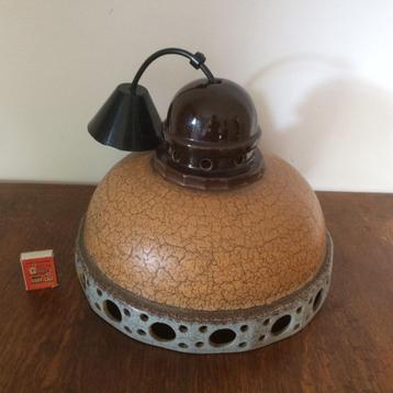 Jaren 70 keramiek grote kelk hanglamp bruin blauw grijs beschikbaar voor biedingen