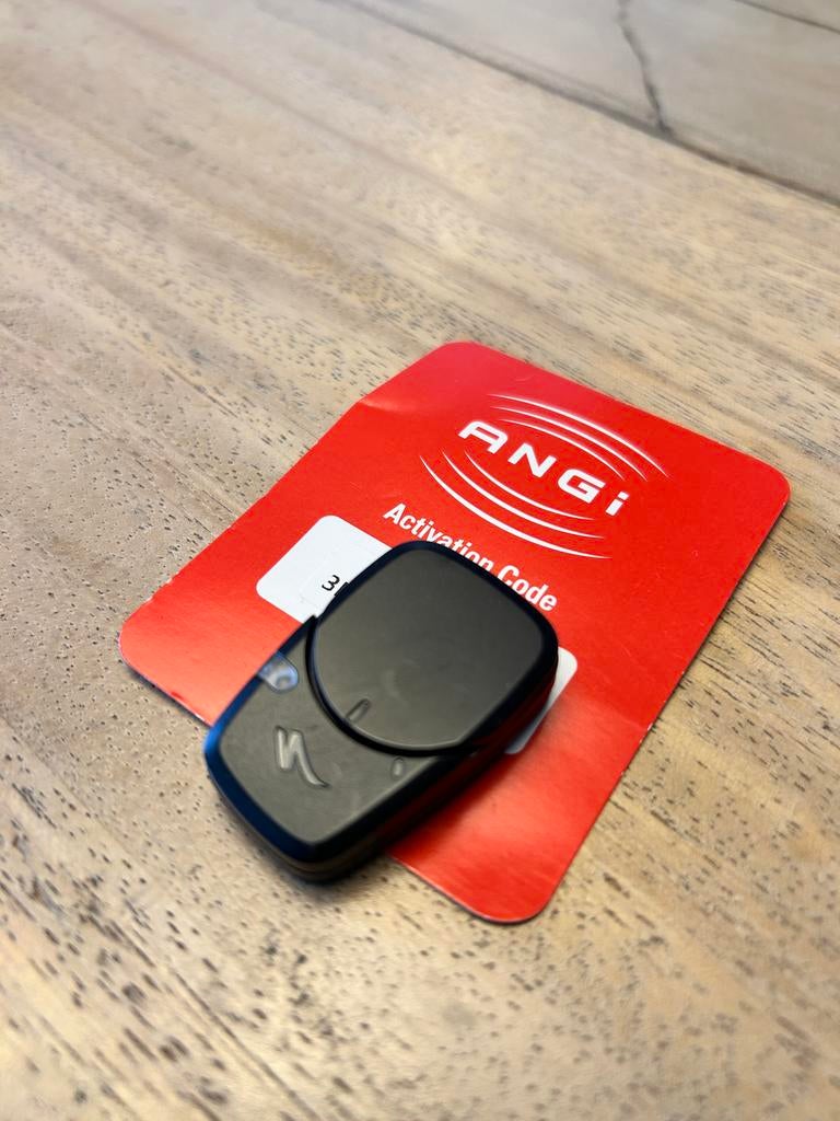 Specialized ANGi Helm Sensor, Fietsen en Brommers, Fietsaccessoires | Fietscomputers, Zo goed als nieuw, Ophalen of Verzenden