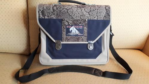 ZGAN Hama Old Sailor lifestyle collection schoudertas akteta, Sieraden, Tassen en Uiterlijk, Tassen | Schoudertassen, Zo goed als nieuw