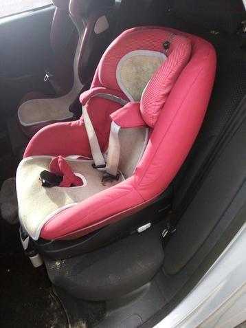 Maxi Cosi Pearl incl. Family Fix en Aero Moov beschikbaar voor biedingen