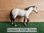 Schleich 13706 Trained Horse uit 2012, Ophalen of Verzenden, Zo goed als nieuw, Paard, Beeldje of Figuurtje