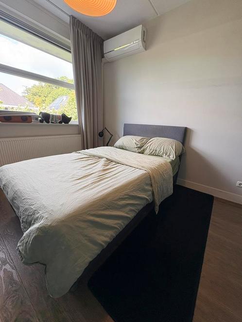Boxspringbed 120x210, Huis en Inrichting, Slaapkamer | Bedden, Gebruikt, Twijfelaar, 120 cm, 210 cm, Hout, Grijs, Ophalen