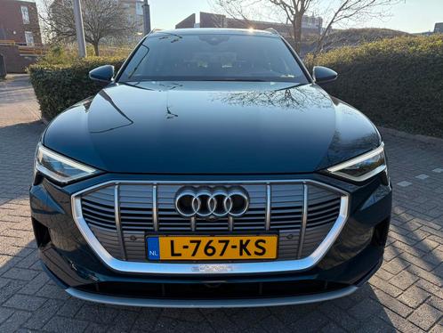 Audi E-tron 55 Quattro lage km stand 51000 km SOH 100%PR VRL, Auto's, Audi, Particulier, e-tron, 360° camera, 4x4, ABS, Achteruitrijcamera