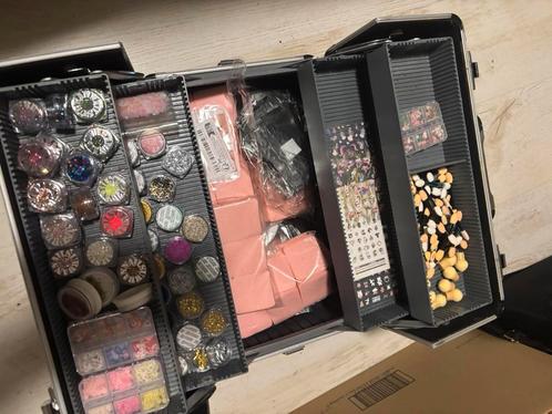 Nagelstyliste spullen, Sieraden, Tassen en Uiterlijk, Uiterlijk | Cosmetica en Make-up, Handen en Nagels, Ophalen of Verzenden
