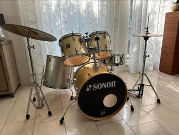 Drumstel Sonor Force 1003 +Snare drum Force 1005 beschikbaar voor biedingen