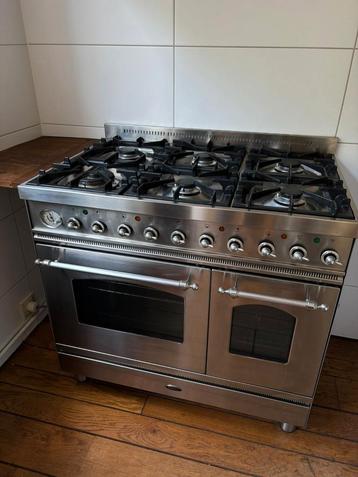 6 pits Boretti fornuis met 2 ovens beschikbaar voor biedingen