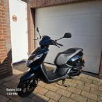 Peugeot Kisbee 2020 - Nette Staat, Onderhouden, Fietsen en Brommers, Ophalen, Gebruikt, Overige modellen, Maximaal 45 km/u