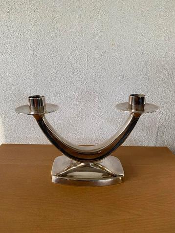 Verzilverde Keltum Kandelaar beschikbaar voor biedingen