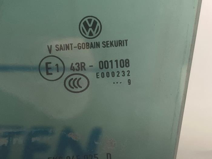 Portierruit 4Deurs links-achter van een Volkswagen Golf, Auto-onderdelen, Ruiten en Toebehoren, Volkswagen, Gebruikt, 3 maanden garantie