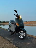 Piaggio SKR 125 (skipper), Fietsen en Brommers, Scooters | Piaggio, Ophalen, Overige modellen, 125 cc, Zo goed als nieuw