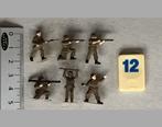 Soldaatjes 12 Russen ww2 schaal 1:72 of 1:76, Ophalen of Verzenden, Gebruikt, 1:50 of kleiner, Figuur of Figuren
