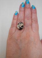 Zilveren aparte ring met kikker en onyx maat 17.5 nr.1814, Verzenden, Zo goed als nieuw, 17 tot 18, Dame