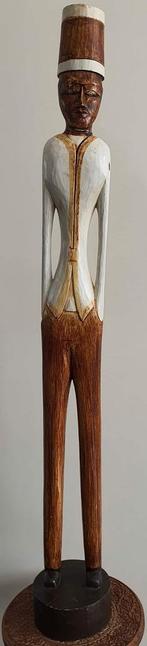 Beeld sculptuur man hoed geschilderd art erg groot ruim 1m, Antiek en Kunst, Ophalen of Verzenden