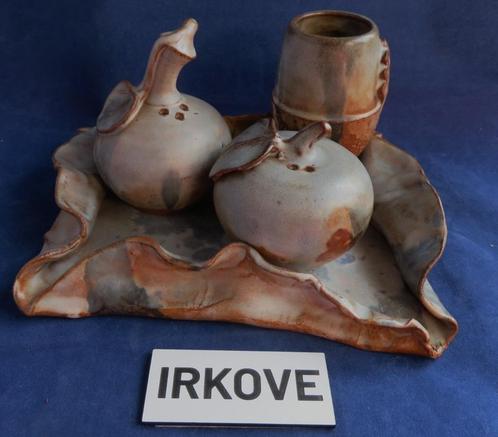 LEUKE TAFELSET VAN KERAMIEK * 4 Delig *, Huis en Inrichting, Keuken | Servies, Gebruikt, Overige typen, Overige stijlen, Keramiek