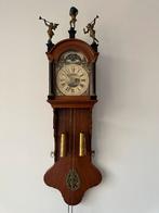 Oude wandklok - uurwerk defect, Antiek en Kunst, Antiek | Klokken, Ophalen