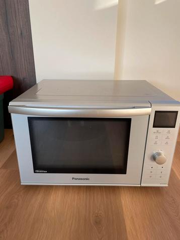 Panasonic combi oven-magnetron beschikbaar voor biedingen