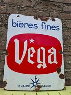 Emaillebord bière Vega, Ophalen of Verzenden, Zo goed als nieuw, Reclamebord, Plaat of Schild, Overige merken