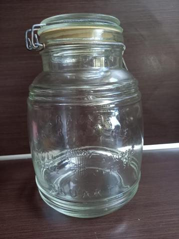 Cracker barrel style pot beschikbaar voor biedingen