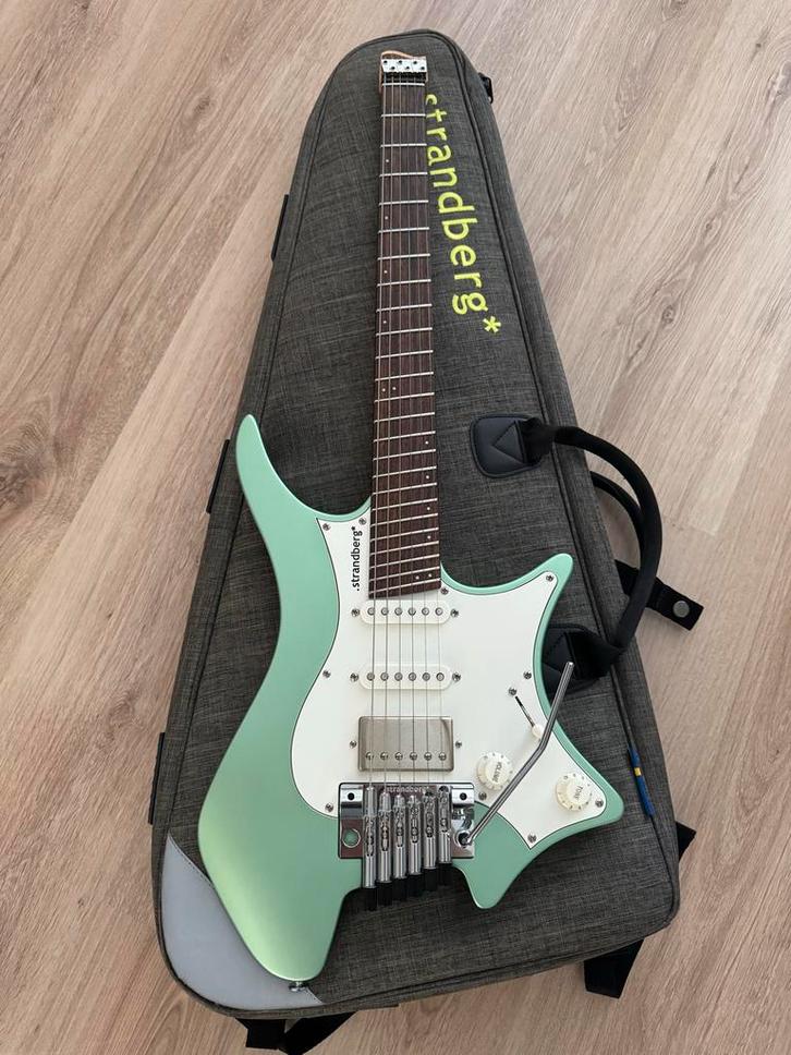 Strandberg Boden Classic, Muziek en Instrumenten, Snaarinstrumenten | Gitaren | Elektrisch, Zo goed als nieuw, Solid body, Overige merken