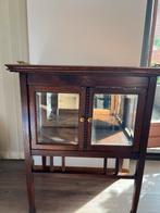 Houten Vitrinekastje met Glas, Ophalen