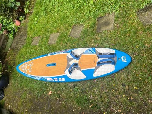 Starboard Carve 99, Watersport en Boten, Windsurfen, Gebruikt, Complete set, 250 tot 300 cm, Met vin(nen), Met draagtas, 5 tot 7 m²
