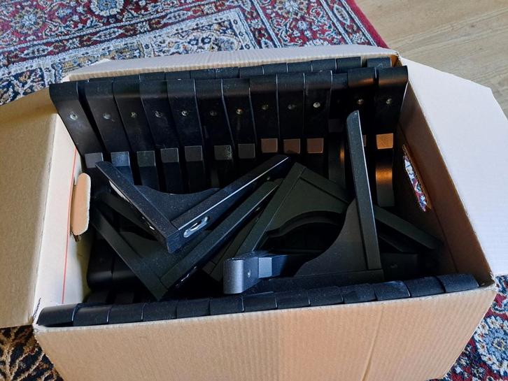 IKEA Ramshult plankdragers, per stuk 2,-, Huis en Inrichting, Woonaccessoires | Wandplanken en Boekenplanken, Zo goed als nieuw