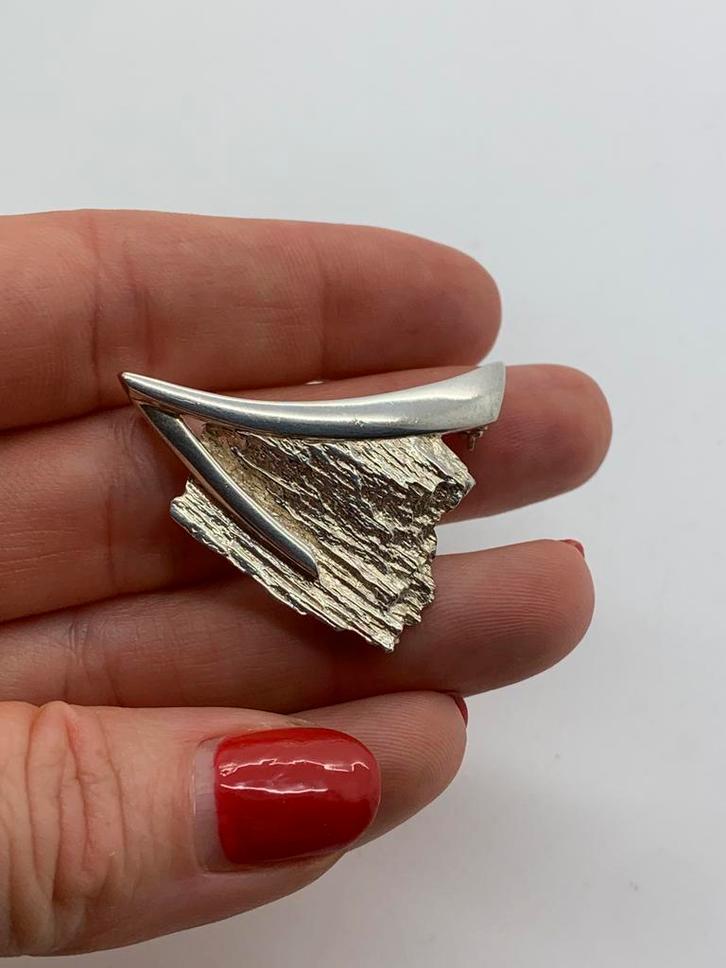 Z117 Prachtige zilveren TEKA broche, Sieraden, Tassen en Uiterlijk, Broches, Zo goed als nieuw, Zilver, Zilver, 4 tot 7 cm, Ophalen of Verzenden