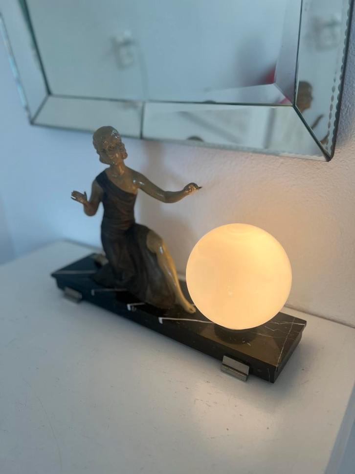 Art Deco Beeldlamp met Dame, Antiek en Kunst, Antiek | Lampen, Ophalen of Verzenden