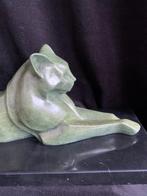 Poes, art deco , groen gepatineerd, brons/bronzen, Antiek en Kunst, Kunst | Beelden en Houtsnijwerken, Ophalen of Verzenden