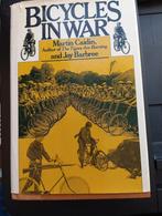 Fietsen in Oorlogstijd - Geïllustreerd, Ophalen of Verzenden, Tweede Wereldoorlog, Gelezen, Overige onderwerpen