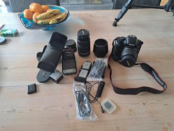 Canon EOS 450D met accessoires beschikbaar voor biedingen