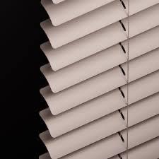 Nieuwe Jaloezieën 840x1100mm Mr Jealousy 22mm Twijfel Taupe beschikbaar voor biedingen