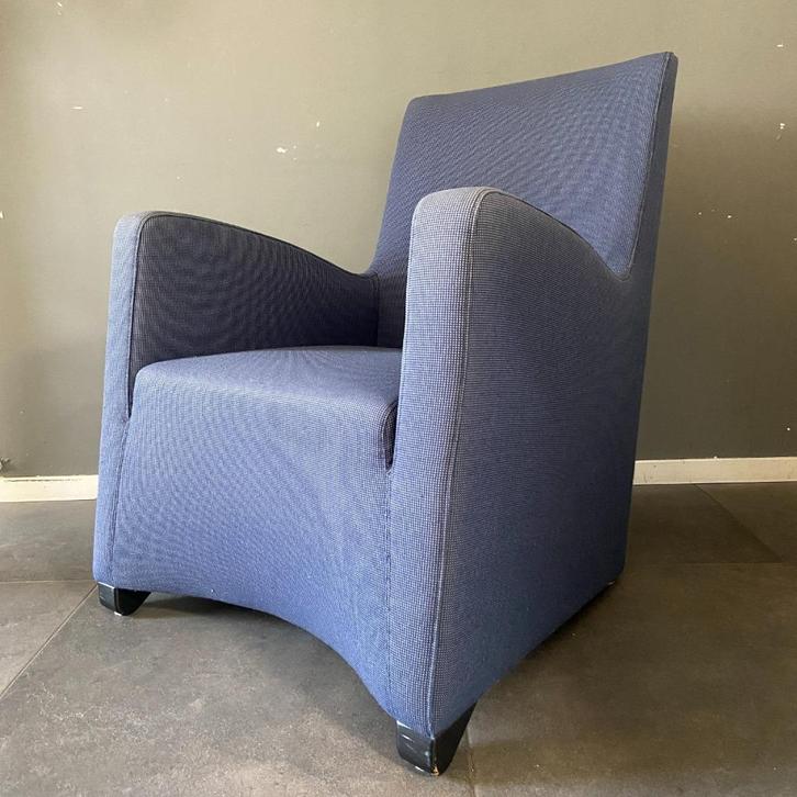 OPRUIMING Set 2x Duke door Hannes Wettstein voor Wittmann, Huis en Inrichting, Fauteuils, Gebruikt, Hout, Stof, Overige materialen
