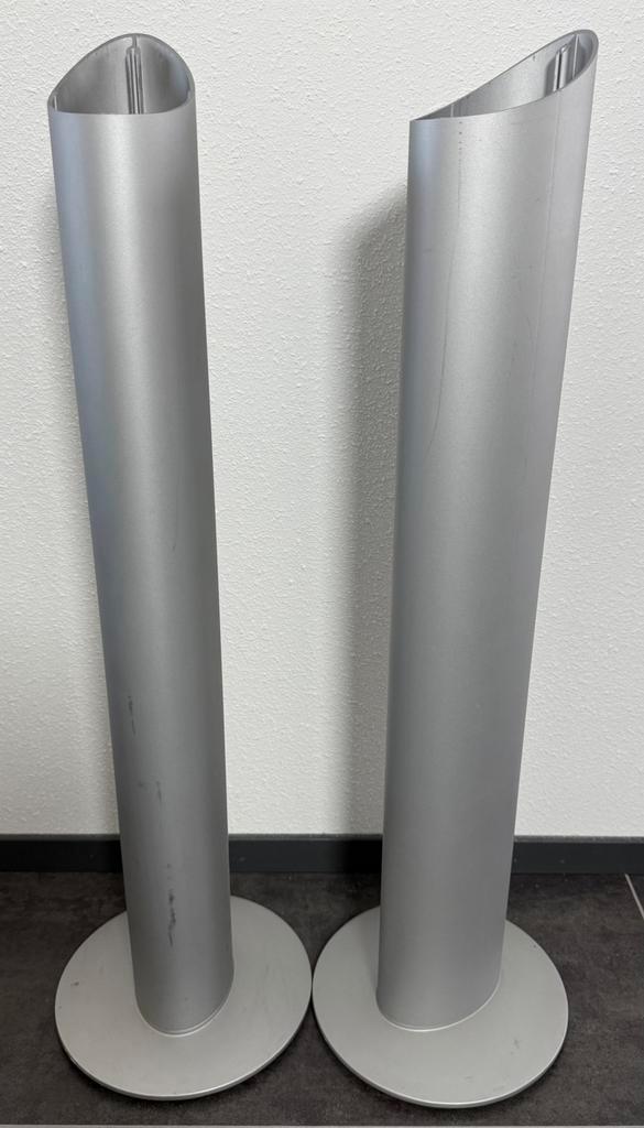 KEF HTS5001 / KHT5005 originele stands in goede staat., Audio, Tv en Foto, Luidsprekers, Gebruikt, Front, Rear of Stereo speakers