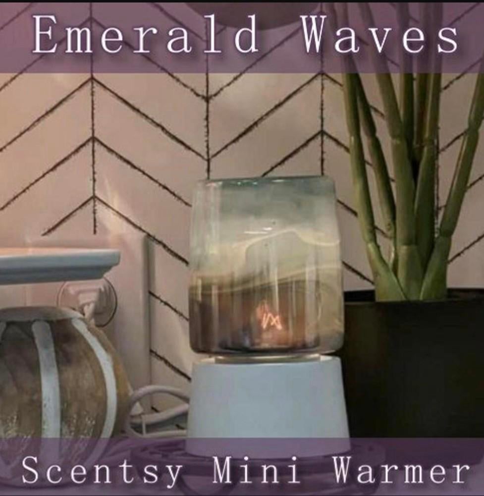 Scentsy Tafelwarmer Emerald Waves, Overige materialen, Nieuw, Ophalen of Verzenden, Minder dan 25 cm